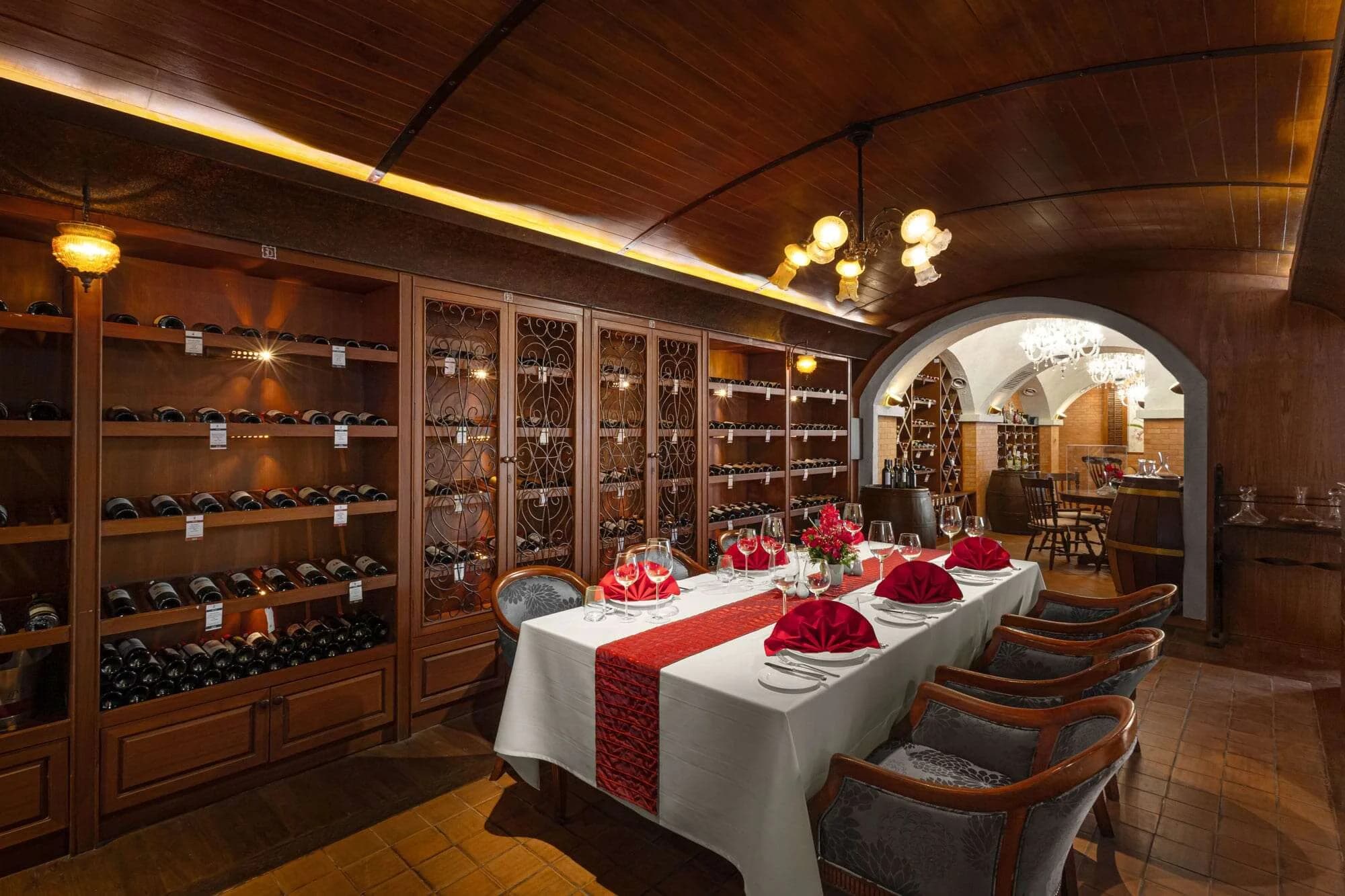 A restaurant interior that is cozy and traditional.